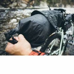 Topeak SACOCHE DE SELLE BACKLOADER 10L 6 Topeak SACOCHE DE SELLE BACKLOADER 10L -Déstockage Soldes Magasin d765984f119051164f0c0ec049dc